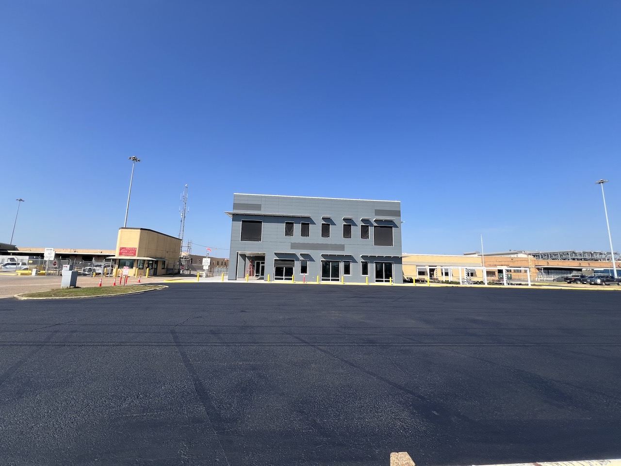 Are Asphalt Sealcoating Contractors Reputable?